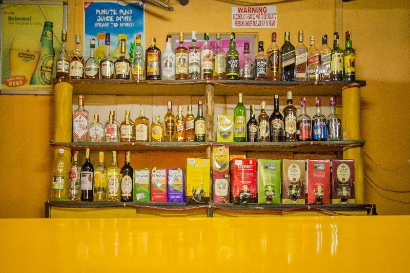 The Luke Hotel - Cravers Thika Buitenkant foto